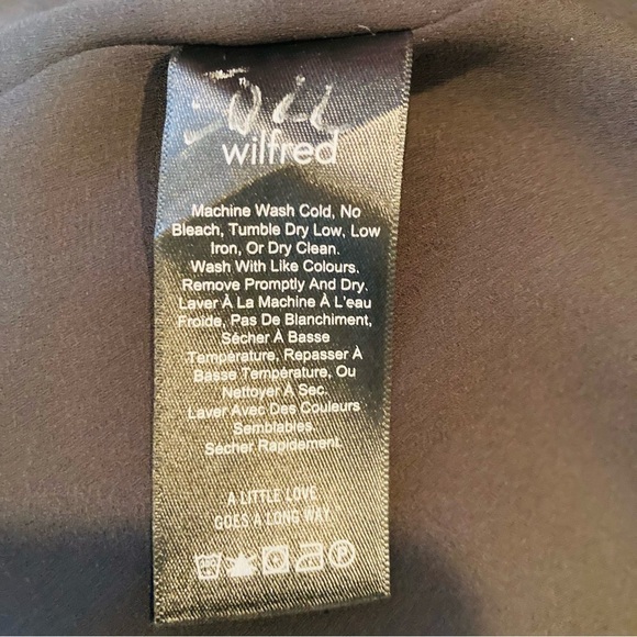 Wilfred Aubrey halter front deep v back black chiffon dress. Size 00 - Picture 8 of 8